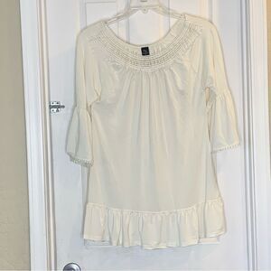 WinWin Crochet Neckline Tunic Cream Color Size Small-Medium